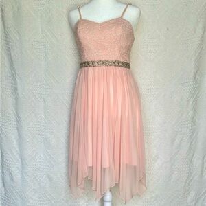 BCX Blush Pink Lace & Chiffon Dress with Beaded Waist. Good condition. Size 5 Jr